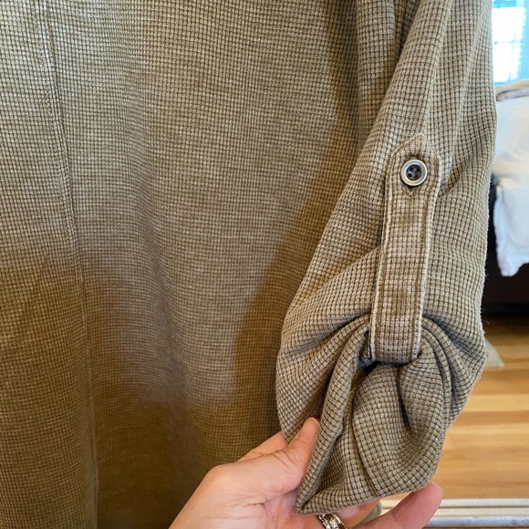 Jane + Delancey Soft Thermal Top With Roll Cuff Sleeves - Picture 5 of 5